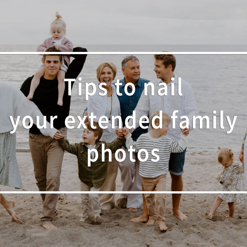 Tips to nail your extended family photos. Family photos with grandparent in Montreal. Montreal extended family session.