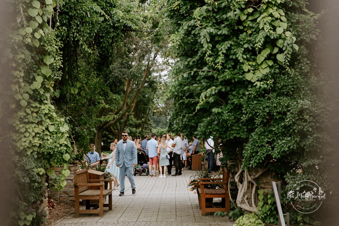 English garden wedding. Botanical gardens wedding. Photographe de mariage à Saint-Hyacinthe. Photographe St-Hyacinthe. Photos de mariage au Jardin Daniel A. Séguin.