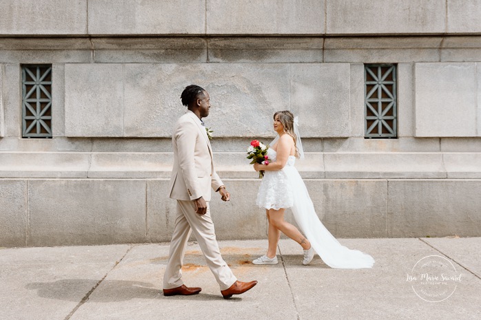 Urban wedding photos. Downtown wedding photos. Urban elopement photos. Old Montreal wedding photos. Montreal elopement wedding. Elopement à Montréal. Fugue amoureuse Montréal. Photographe de mariage à Montréal. Montreal wedding photographer. Biracial wedding photos. Mixed wedding photos. Black groom and Asian bride. 