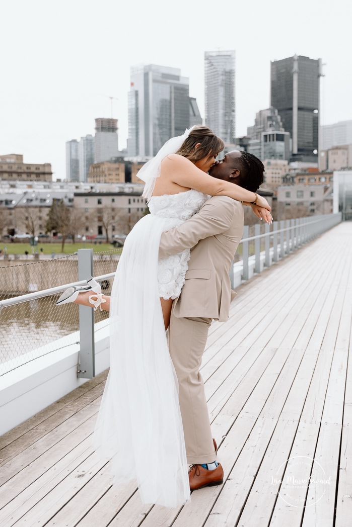 Urban wedding photos. Downtown wedding photos. Urban elopement photos. Old Montreal wedding photos. Montreal elopement wedding. Elopement à Montréal. Fugue amoureuse Montréal. Photographe de mariage à Montréal. Montreal wedding photographer. Biracial wedding photos. Mixed wedding photos. Black groom and Asian bride. 