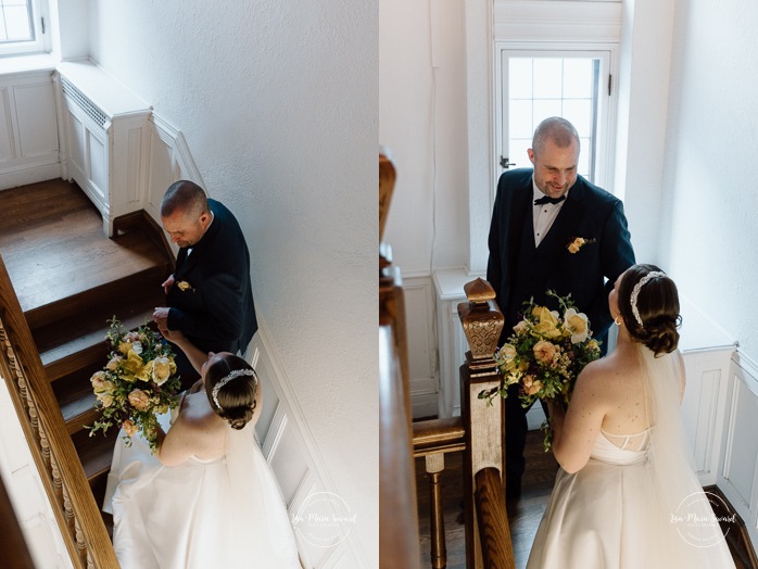 Wedding photos inside art gallery. Art gallery wedding. Mariage à Montréal au Livart. Montreal wedding at Le Livart. Photographe de mariage à Montréal. Montreal wedding photographer.