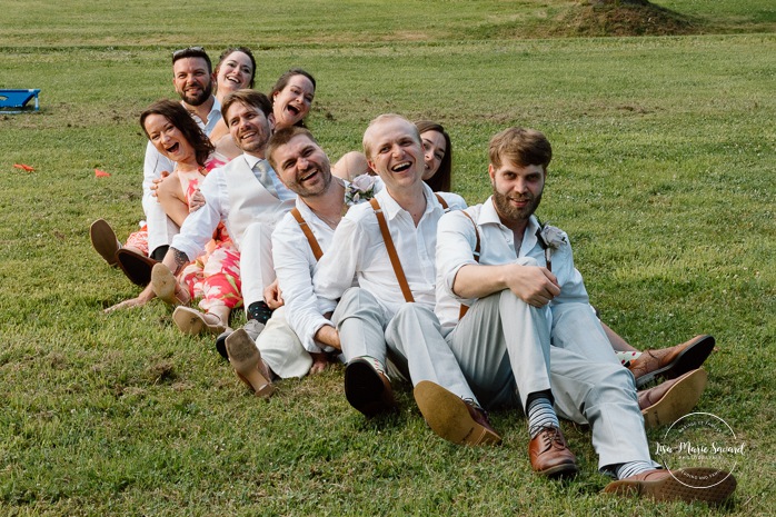 Outdoor wedding cocktail ideas. Mariage à la Pointe-du-Moulin. Photographe mariage à Montréal. Pointe-du-Moulin wedding. Montreal wedding photographer.