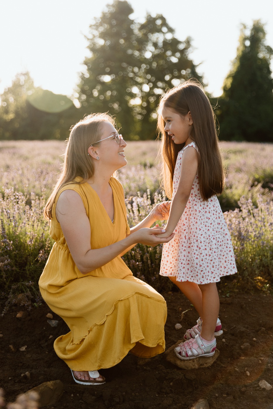 Photographe de famille à Montréal. Photos de famille lifestyle à Montréal. Montreal family photographer. Montreal lifestyle family photos.