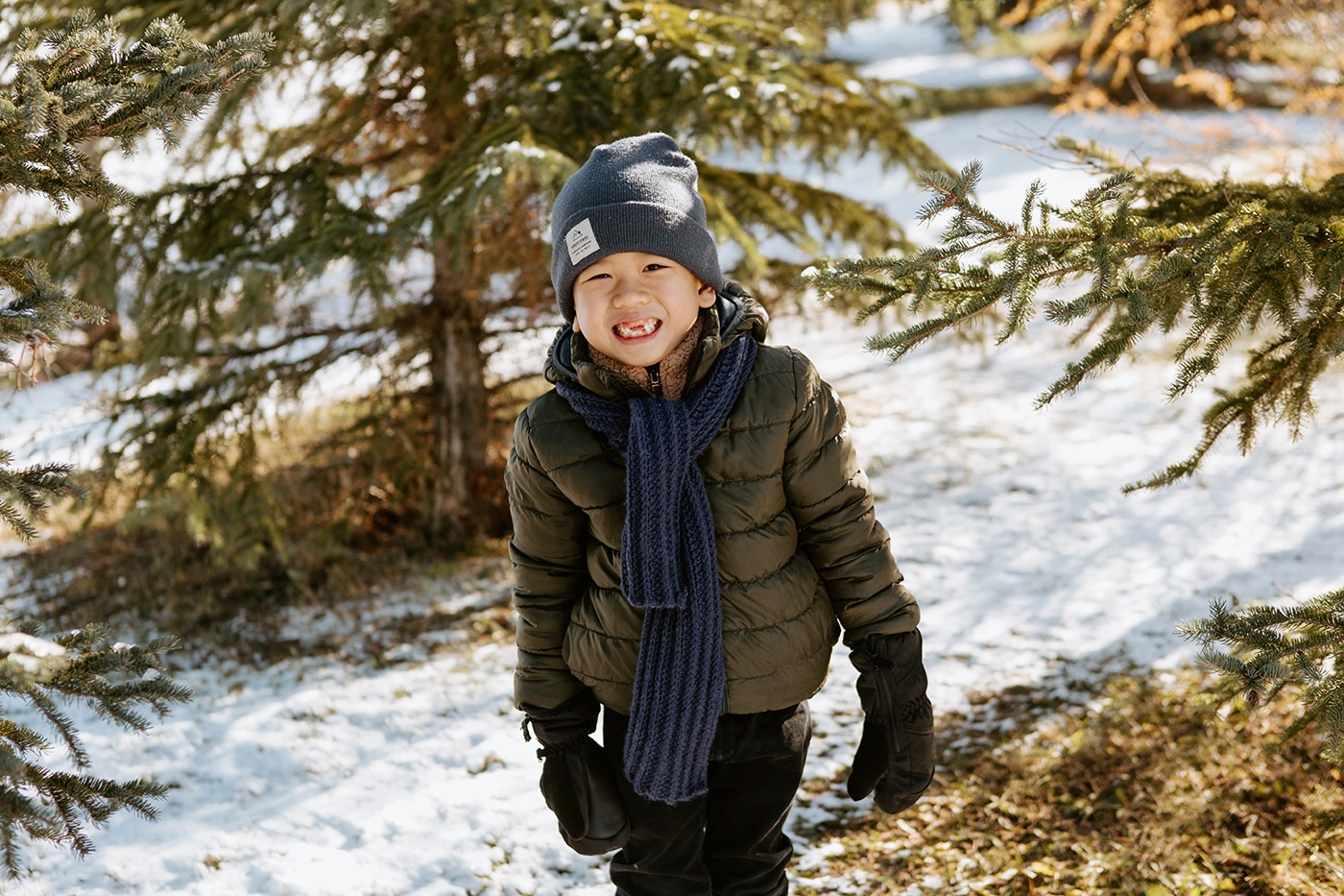 Photographe de famille à Montréal. Photos de famille à Montréal. Photographe lifestyle à Montréal. Photos de famille en hiver à Montréal. Montreal family photographer. Montreal family photos. Montreal lifestyle photographer. Montreal winter family photos.