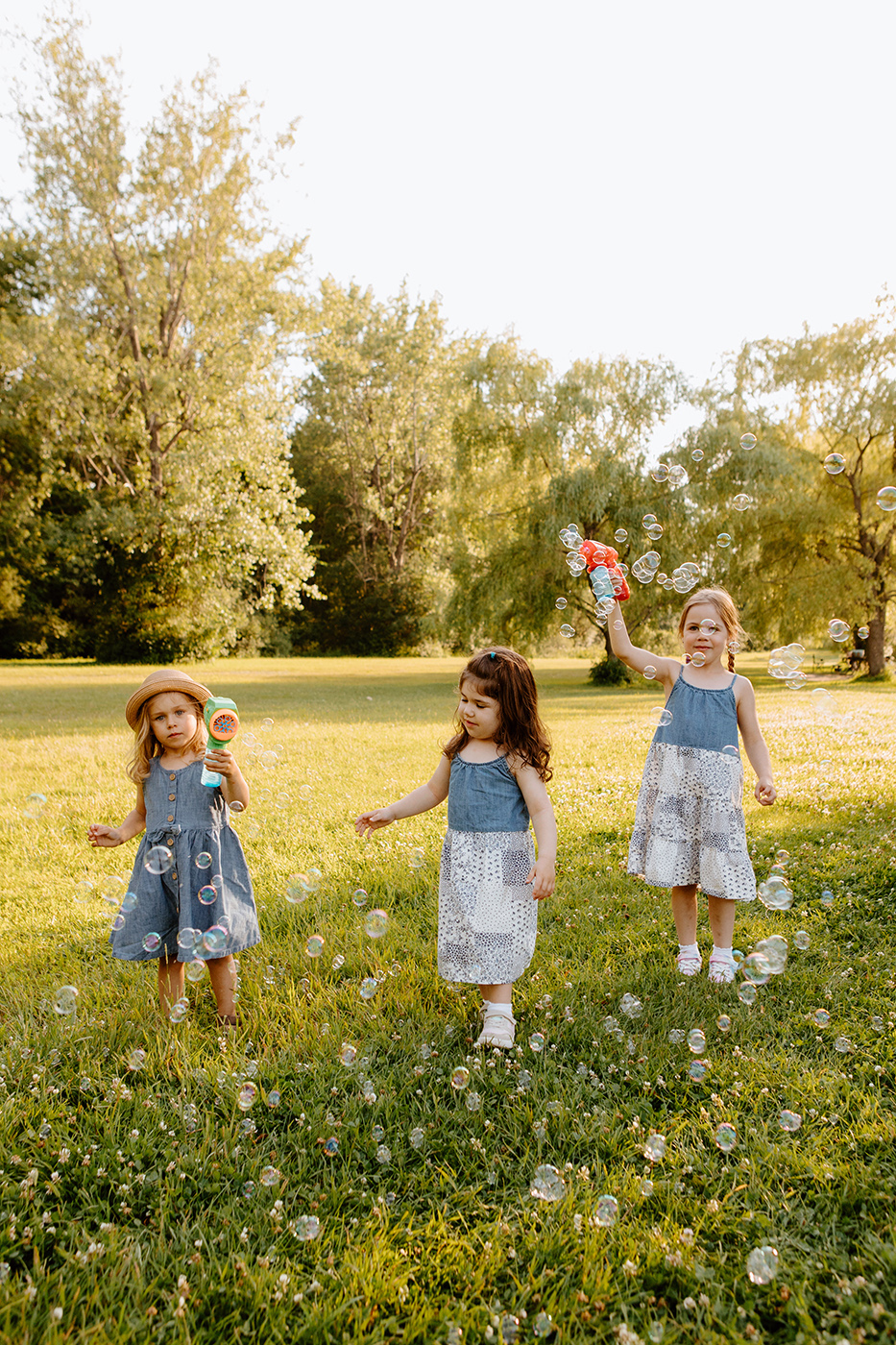 Photographe de famille à Montréal. Photo de famille à Montréal. Séance familiale à Montréal. Montreal family photographer. Montreal family photos. Montreal family session.