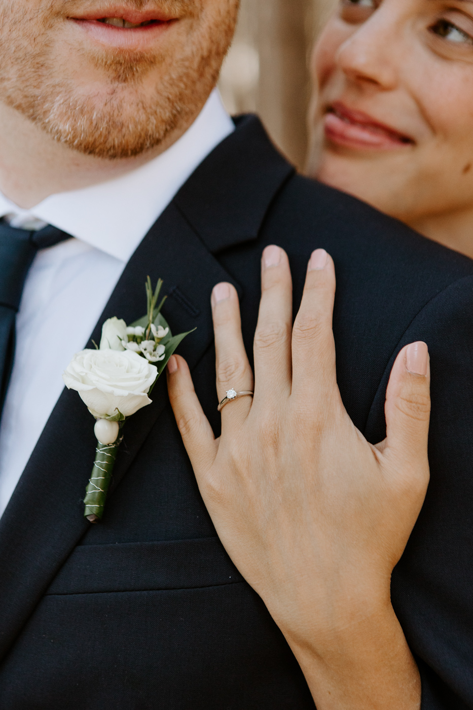 Forest wedding photos. Woodland wedding photos. Mountain wedding photos. Photographe de mariage à Mont-Tremblant. Mariage Le Grand Lodge Mont-Tremblant. Mont-Tremblant wedding photographer. Tremblant wedding photos.