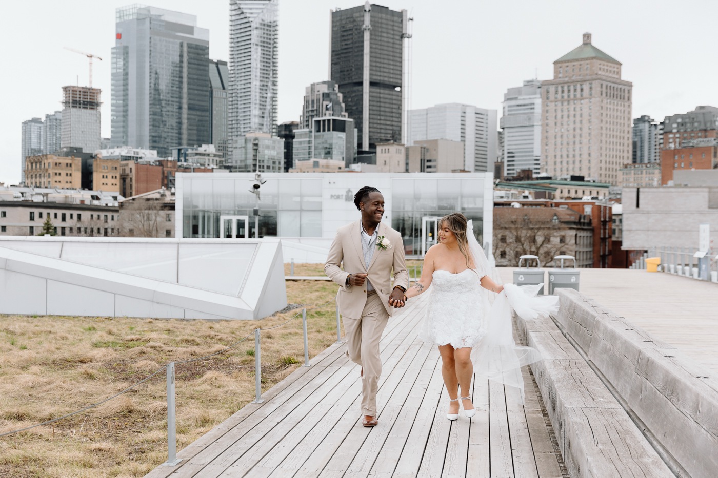 Photographe de mariage à Montréal. Photographe mariage Montérégie. Photographe mariage Laurentides. Montreal wedding photographer. South Shore wedding photographer. North Shore wedding photographer.