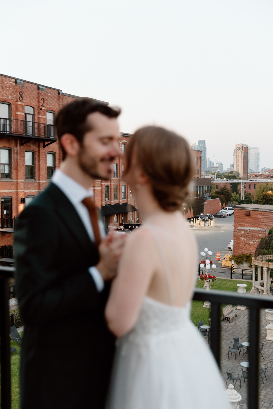 Photographe de mariage à Montréal. Photographe mariage Montérégie. Photographe mariage Laurentides. Montreal wedding photographer. South Shore wedding photographer. North Shore wedding photographer.