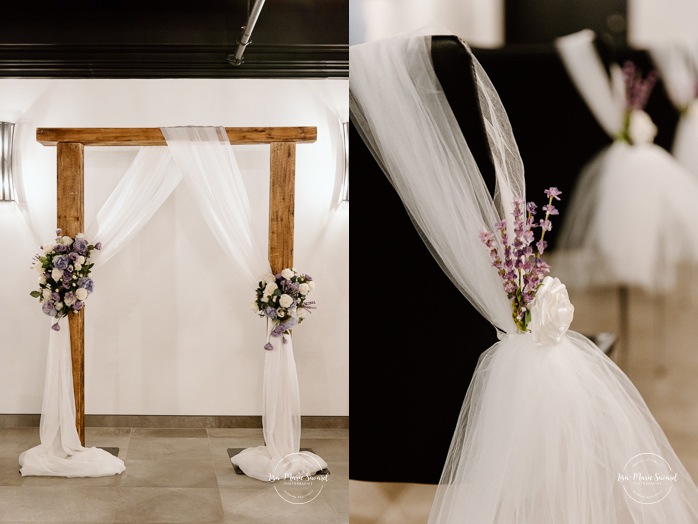 Two brides wedding. Same sex wedding. Plus size brides wedding photos. Wedding reception in small room with artificial light. Mariage avec deux femmes. Mariage LGBTQ+ au Saguenay-Lac-Saint-Jean. Photographe de mariage au Saguenay.