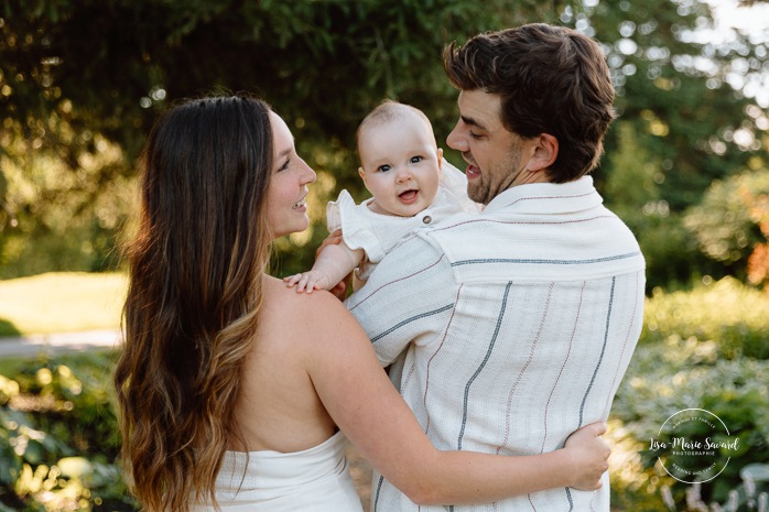 Photographe de famille à Montréal. Séance photo famille Montréal. Photos d'enfants Montréal. Montreal family photographer. Montreal family photoshoot. Montreal family photos.