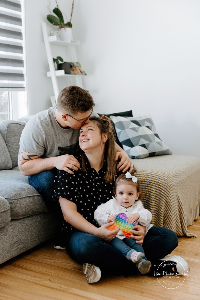 Photographe de famille à Montréal. Séance photo famille Montréal. Photos d'enfants Montréal. Montreal family photographer. Montreal family photoshoot. Montreal family photos.