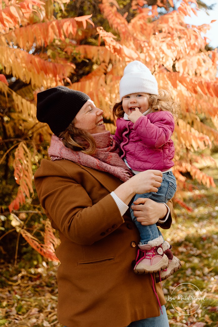 Photographe de famille à Montréal. Séance photo famille Montréal. Photos d'enfants Montréal. Montreal family photographer. Montreal family photoshoot. Montreal family photos.