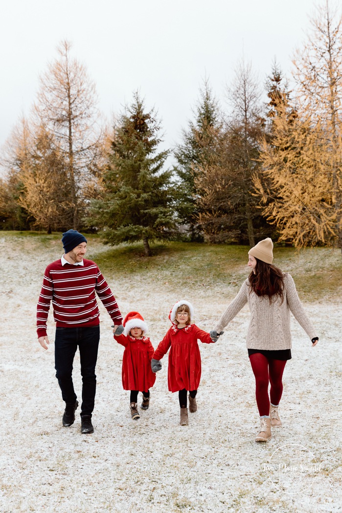 Photographe de famille à Montréal. Séance photo famille Montréal. Photos d'enfants Montréal. Montreal family photographer. Montreal family photoshoot. Montreal family photos.