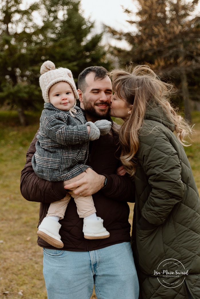 Photographe de famille à Montréal. Séance photo famille Montréal. Photos d'enfants Montréal. Montreal family photographer. Montreal family photoshoot. Montreal family photos.