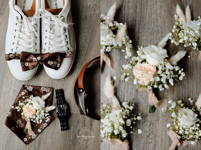 Groom accessories flat lay. Wedding flat lay. Mariage au Baluchon Éco-Villégiature. Auberge Le Baluchon. Photographe mariage Trois-Rivières.