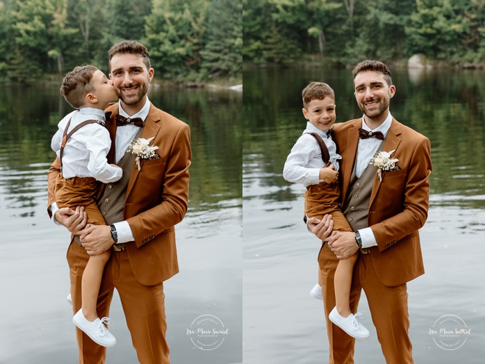 Groom getting ready in front of lake. Cottage wedding photos. Cabin wedding photos. Mariage au Baluchon Éco-Villégiature. Auberge Le Baluchon. Photographe mariage Trois-Rivières.