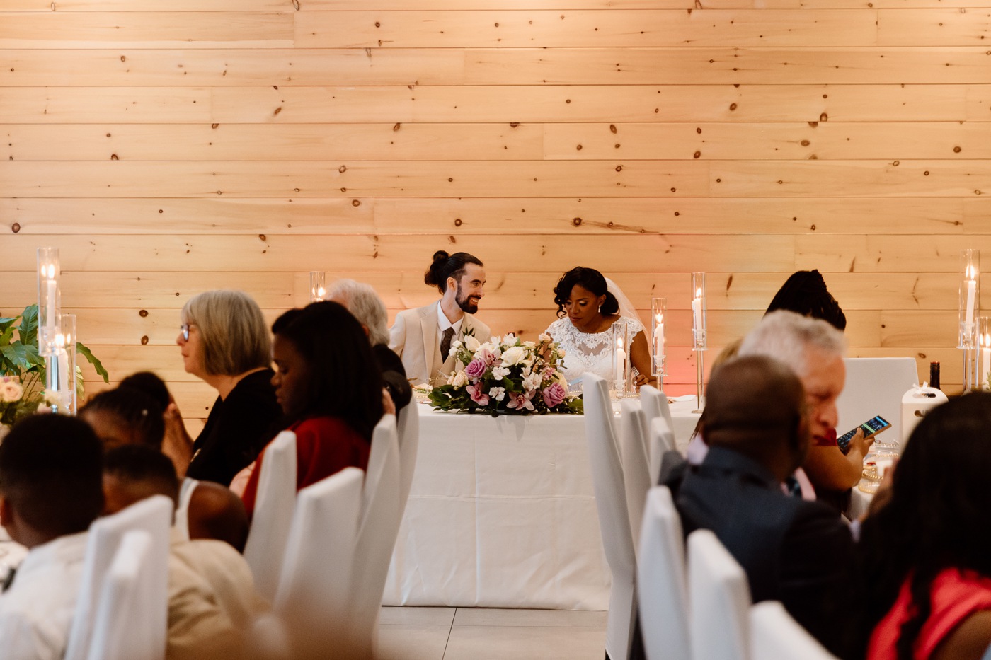 Photographe de mariage à Montréal. Photographe mariage Montérégie. Photographe mariage Laurentides. Montreal wedding photographer. South Shore wedding photographer. North Shore wedding photographer.