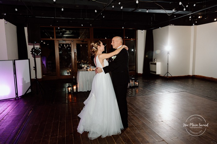Father of the bride first dance photos. Mariage au Grand Lodge Mont-Tremblant. Photographe de mariage à Mont-Tremblant. Grand Lodge Mont-Tremblant wedding. Mont Tremblant wedding photographer.