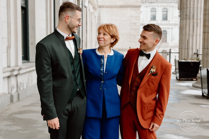 Mariage intime dans le Vieux-Montréal. Photographe de mariage LGBTQ+ friendly à Montréal. Old Montreal intimate wedding photos. Montreal LGBTQ+ friendly photographer.