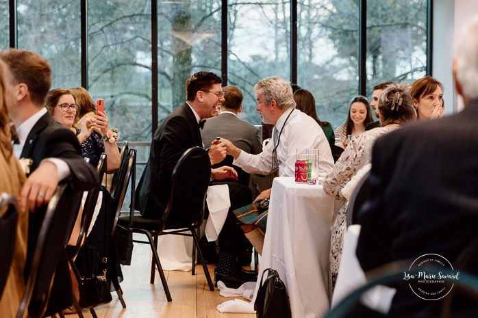 Mariage au Pavillon de la Jamaïque à Montréal. Photographe de mariage à Montréal. Jamaica Pavilion wedding. Montreal wedding photographer.