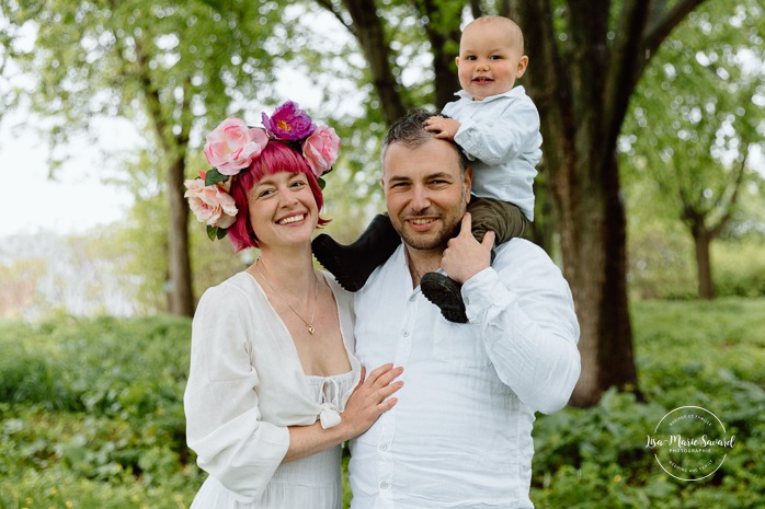 Overcast day family photos. Spring family photos. Mini séances familiales. Photographe de famille à Montréal. Montreal family photographer.