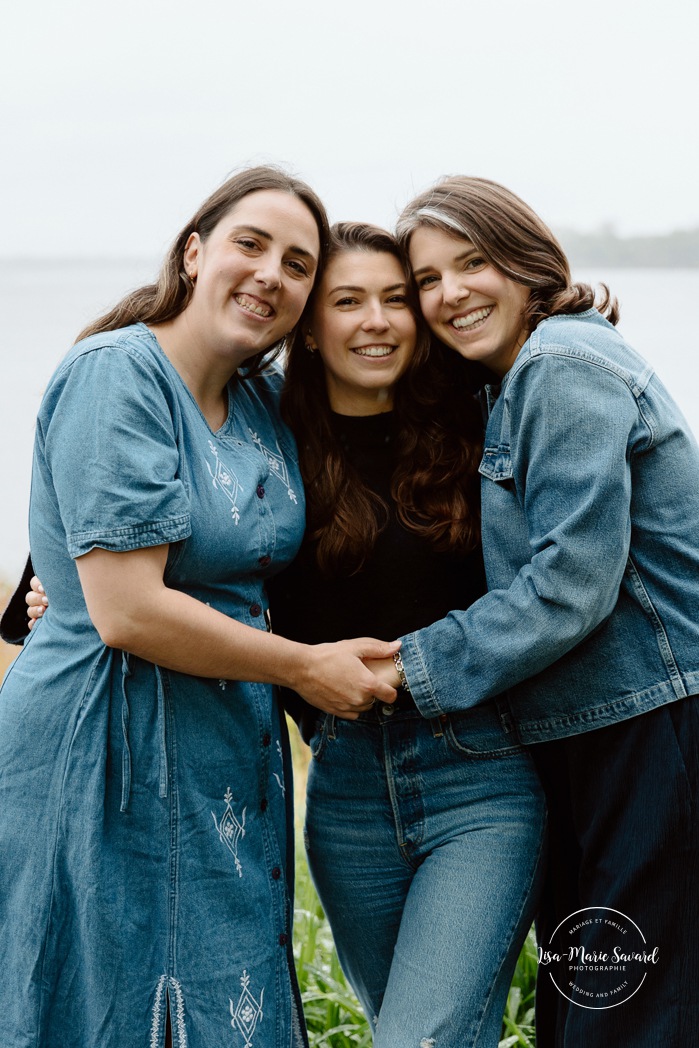 Extended family photos. Four generations family photos. Spring family photos. Mini séances familiales. Photographe de famille à Montréal. Montreal family photographer.