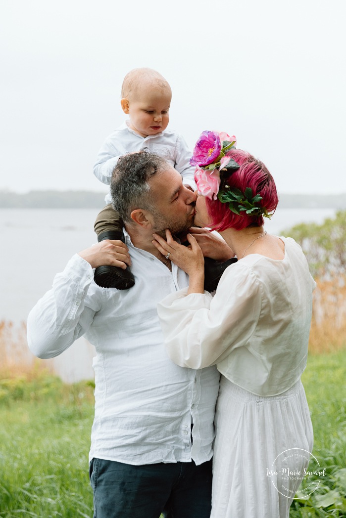 Overcast day family photos. Spring family photos. Mini séances familiales. Photographe de famille à Montréal. Montreal family photographer.