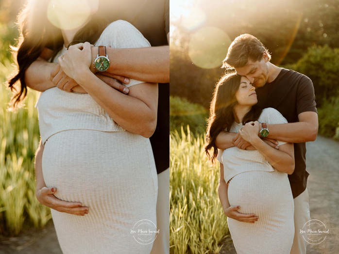 Golden hour maternity photos. Romantic maternity photos. Photographe de maternité à Laval. Séance photo au Centre de la Nature. Laval maternity photographer. Centre de la Nature photoshoot.