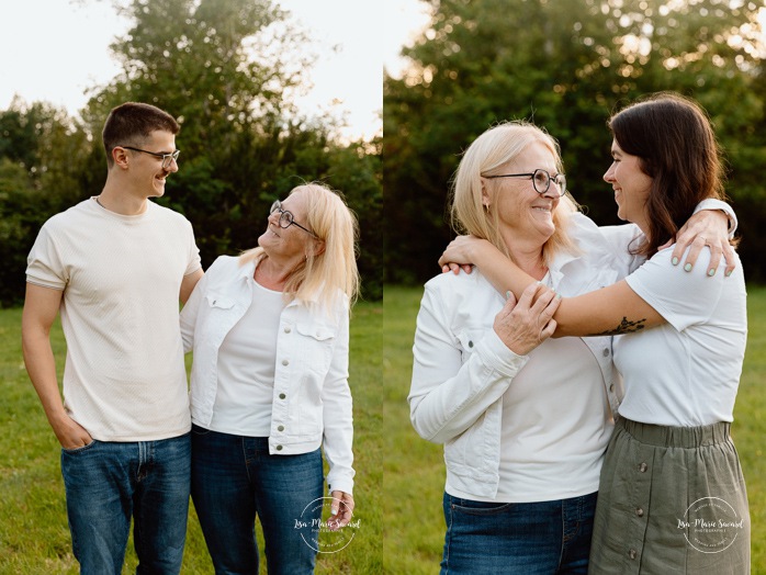 Family photos with adult children. Extended family photos. Photos de famille avec enfants adultes à Montréal. Montreal family photos with adult children. Photographe de famille élargie à Montréal. Montreal extended family photographer.