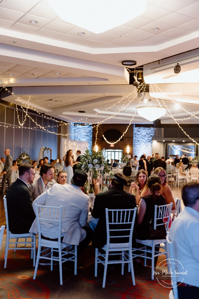 Wedding reception photos. Mariage à l'hôtel Delta Saguenay. Mariage à Jonquière. Photographe mariage Saguenay-Lac-Saint-Jean.