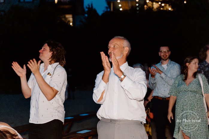Wedding fireworks photos. Mariage au bord du Lac-Saint-Jean. Auberge des Îles. Photographe mariage Saguenay-Lac-Saint-Jean