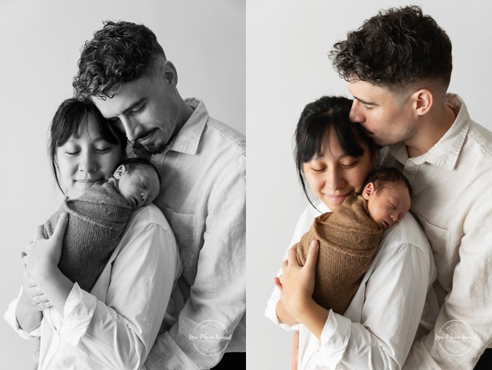 Minimalist newborn photos. Clean newborn photos. Asian baby newborn photos. Séance photo nouveau-né à Montréal. Montreal newborn photoshoot. Photographe bébé à Montréal. Montreal newborn photographer.