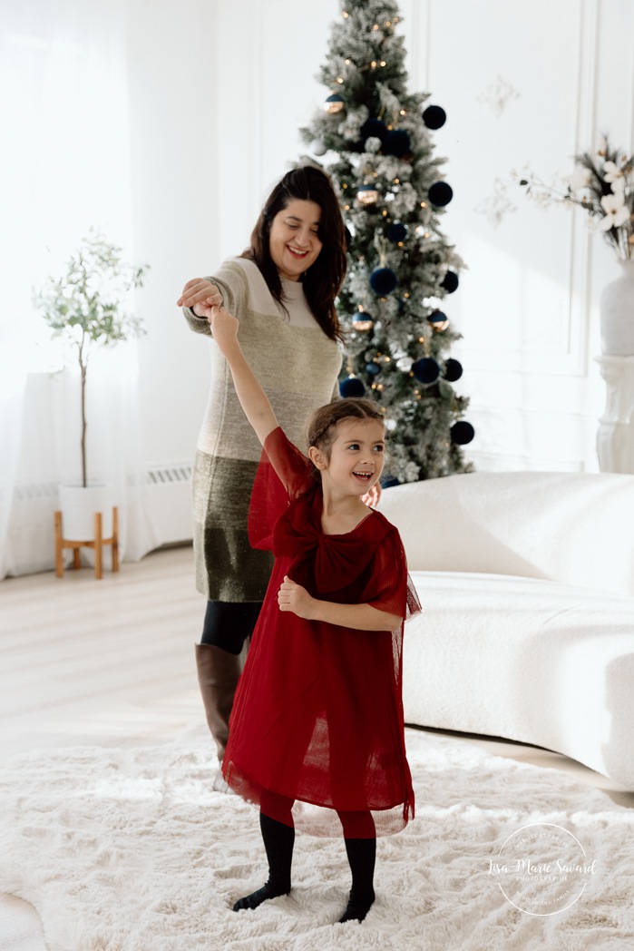 Photographe de famille à Montréal. Photographe familiale à Montréal. Montreal family photographer. Montreal lifestyle photographer.