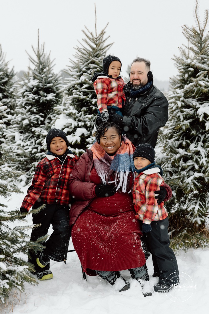 Photographe de famille à Montréal. Photographe familiale à Montréal. Montreal family photographer. Montreal lifestyle photographer.