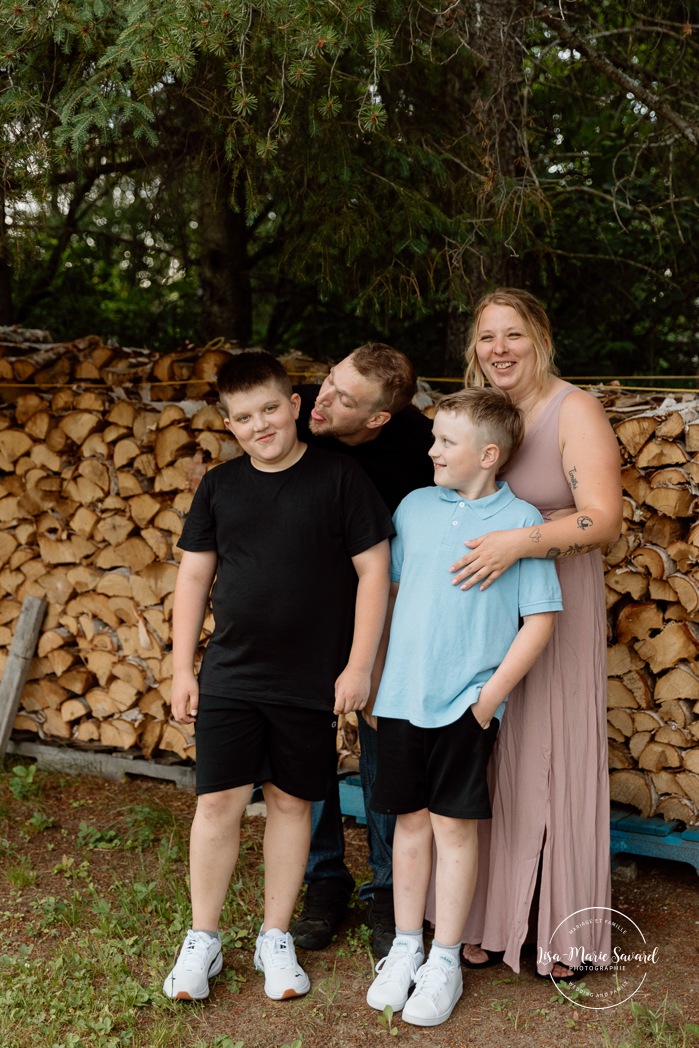 Photographe de famille à Montréal. Photographe familiale à Montréal. Montreal family photographer. Montreal lifestyle photographer.