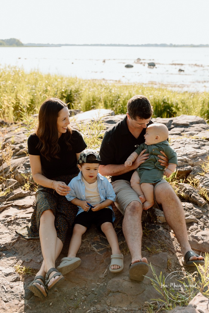 Photographe de famille à Montréal. Photographe familiale à Montréal. Montreal family photographer. Montreal lifestyle photographer.