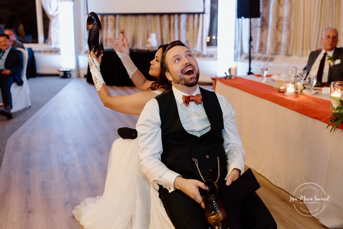 Multicultural wedding reception. Mixed wedding reception. Mariage au Manoir du lac Delage. Photographe de mariage Ville de Québec. Quebec City wedding photographer. Manoir du lac Delage wedding.