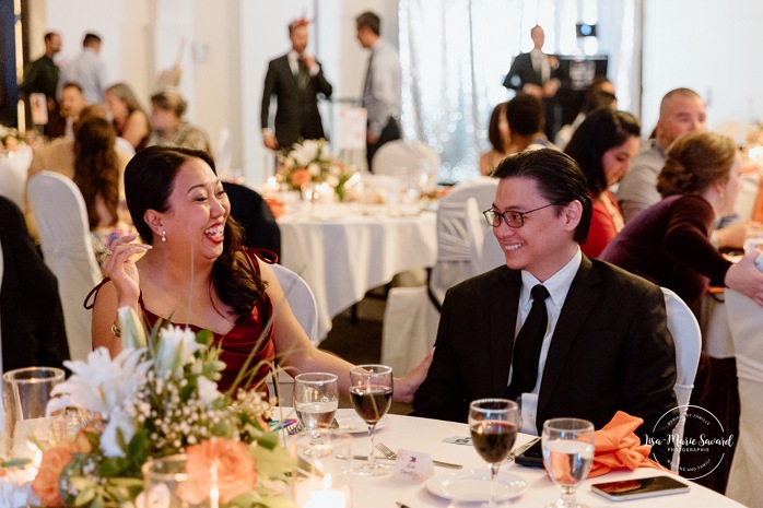 Multicultural wedding reception. Mixed wedding reception. Mariage au Manoir du lac Delage. Photographe de mariage Ville de Québec. Quebec City wedding photographer. Manoir du lac Delage wedding.