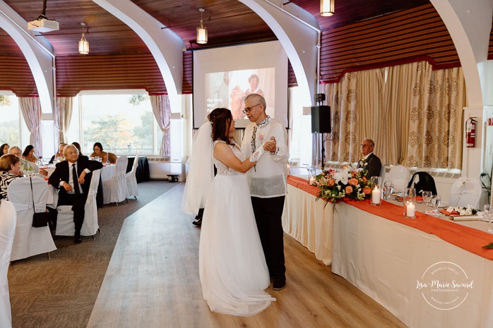 Multicultural wedding reception. Mixed wedding reception. Mariage au Manoir du lac Delage. Photographe de mariage Ville de Québec. Quebec City wedding photographer. Manoir du lac Delage wedding.