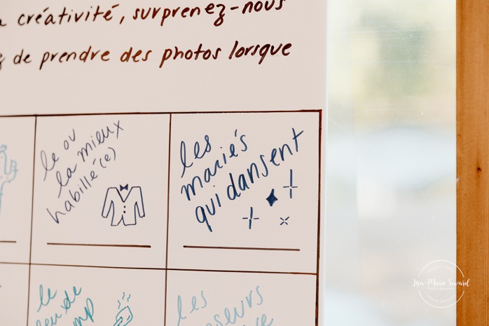 Second hand wedding decor. Eco friendly wedding decor. Mariage à Le Pont Couvert de La Conception. Photographe mariage Laurentides. Le Pont Couvert wedding. Tremblant wedding photographer.