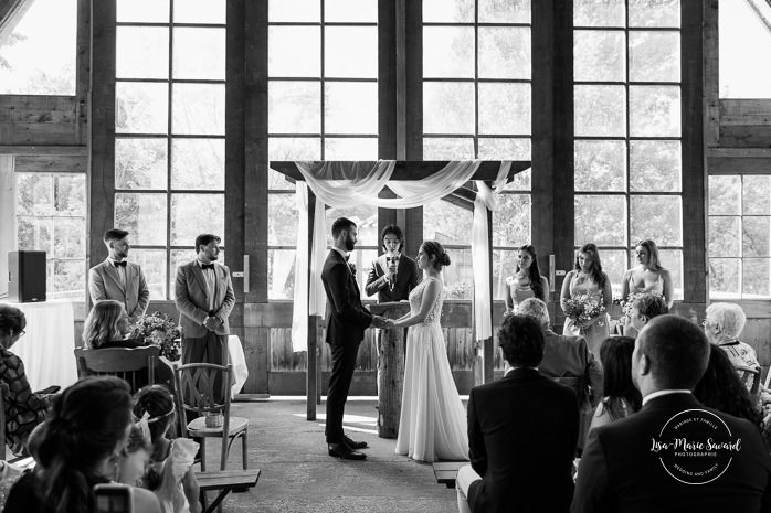 Mariage à Le Pont Couvert de La Conception. Photographe mariage Laurentides. Le Pont Couvert wedding. Tremblant wedding photographer.