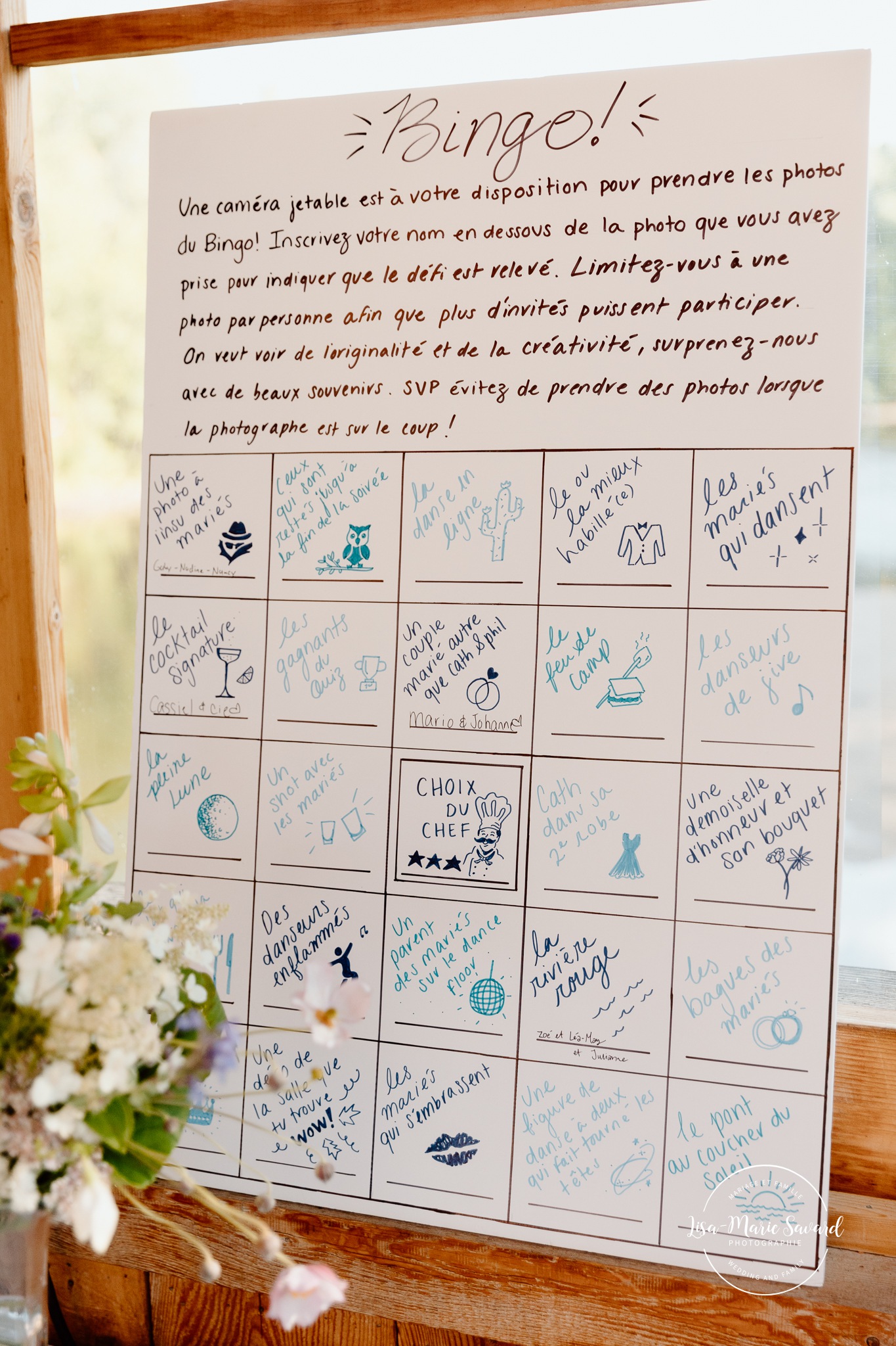 Second hand wedding decor. Eco friendly wedding decor. Mariage à Le Pont Couvert de La Conception. Photographe mariage Laurentides. Le Pont Couvert wedding. Tremblant wedding photographer.