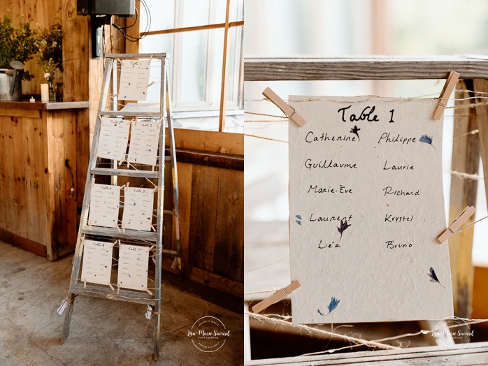 Second hand wedding decor. Eco friendly wedding decor. Mariage à Le Pont Couvert de La Conception. Photographe mariage Laurentides. Le Pont Couvert wedding. Tremblant wedding photographer.