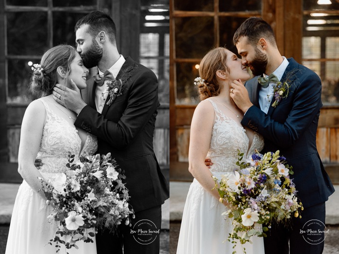 Wooden chapel wedding photos. Mariage à Le Pont Couvert de La Conception. Photographe mariage Laurentides. Le Pont Couvert wedding. Tremblant wedding photographer.