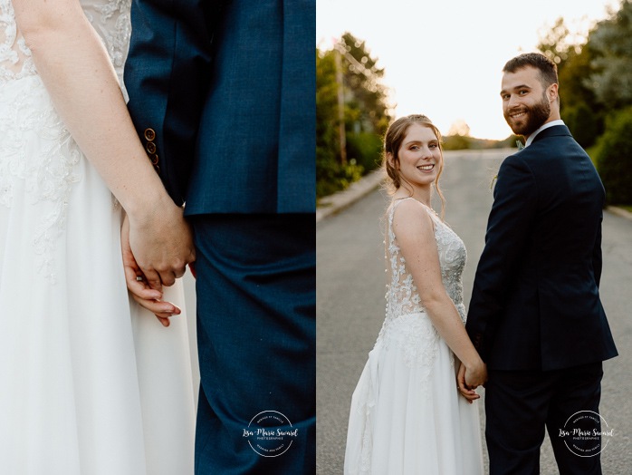 Street wedding photos. Mariage à Le Pont Couvert de La Conception. Photographe mariage Laurentides. Le Pont Couvert wedding. Tremblant wedding photographer.