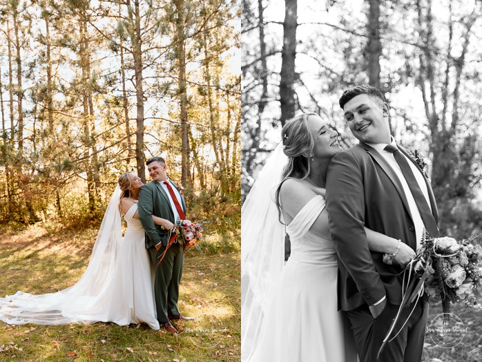 Fall wedding photos. Forest wedding photos. Mariage au Domaine St-Simon en automne. Photographe de mariage en Montérégie. Domaine St-Simon wedding.