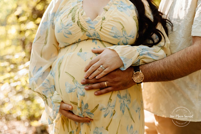 Golden hour maternity photos. Spring maternity photos. Séance photo à l'Île-de-la-Visitation. Photographe de maternité à Ahuntsic. Ile de la Visitation photoshoot. Ahuntsic maternity photographer.