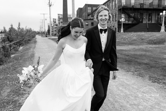 Urban wedding photos. Mariage à l'Espace Canal à Montréal. Photos de mariage Canal Lachine. Photographe de mariage à Montréal. Espace Canal wedding. Montreal wedding photographer.