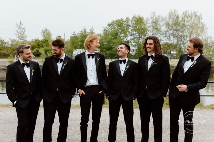 Groom flat lay. Groom getting ready with groomsmen at reception venue. Mariage à l'Espace Canal à Montréal. L'Ambroisie et Espace Canal. Photographe de mariage à Montréal. Espace Canal wedding. Montreal wedding photographer.