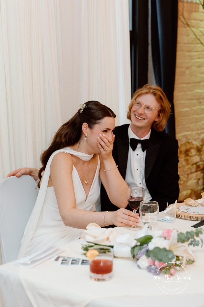 Wedding reception speech. Industrial wedding reception. Mariage à l'Espace Canal à Montréal. Photographe de mariage à Montréal. Espace Canal wedding. Montreal wedding photographer.